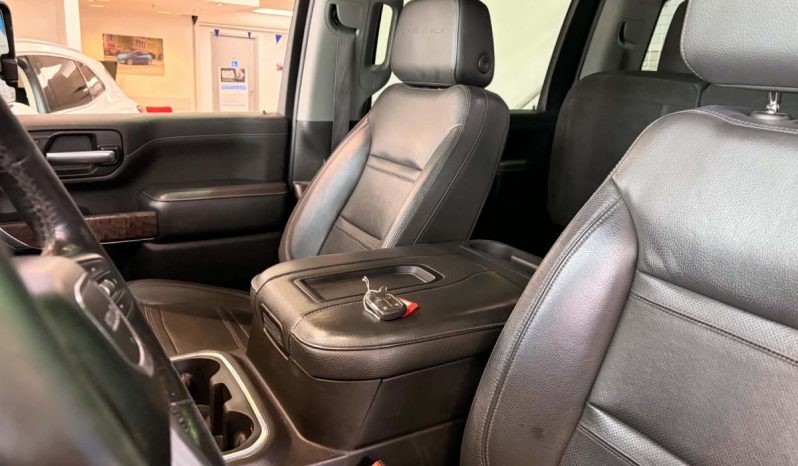 
								2022 GMC Sierra 2500 Crew Cab 4×4 Denali full									