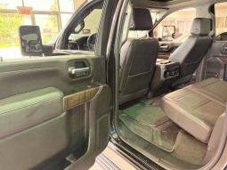 
										2022 GMC Sierra 2500 Crew Cab 4×4 Denali full									