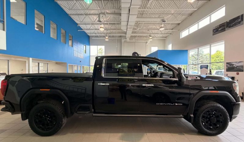 
								2022 GMC Sierra 2500 Crew Cab 4×4 Denali full									