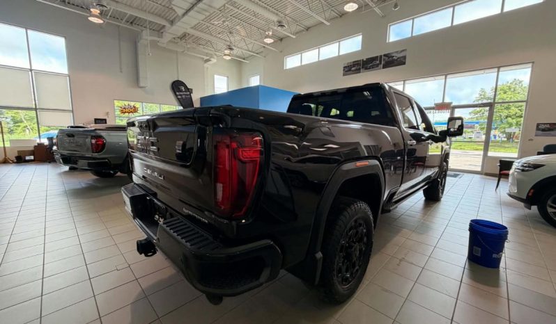 
								2022 GMC Sierra 2500 Crew Cab 4×4 Denali full									