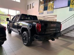 
										2022 GMC Sierra 2500 Crew Cab 4×4 Denali full									