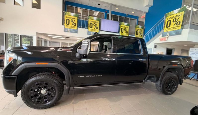 
								2022 GMC Sierra 2500 Crew Cab 4×4 Denali full									