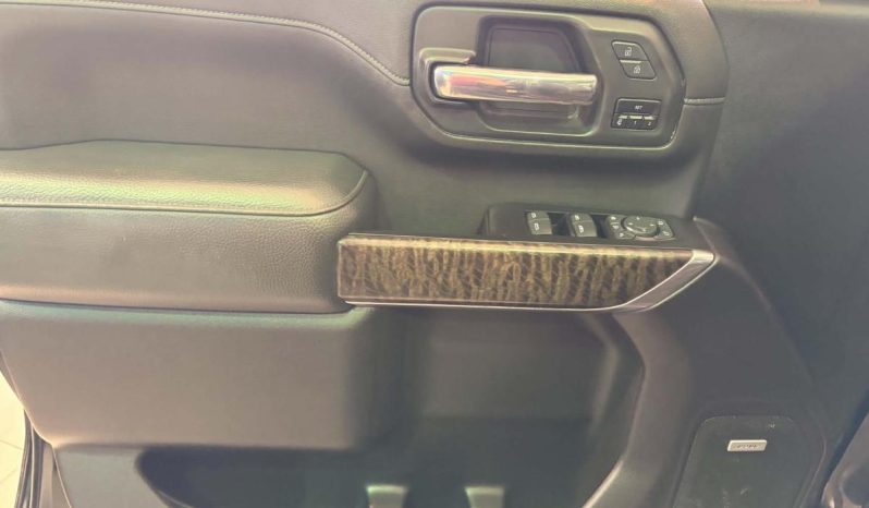 
								2022 GMC Sierra 2500 Crew Cab 4×4 Denali full									