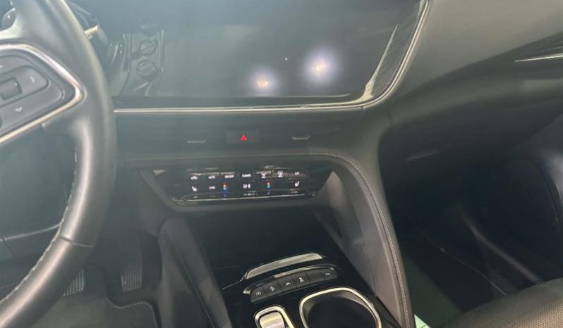 
								2023 Buick Envision Essence Awd full									