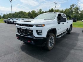 2023 Chevrolet Silverado 2500 Crew 4×4 Custom Long