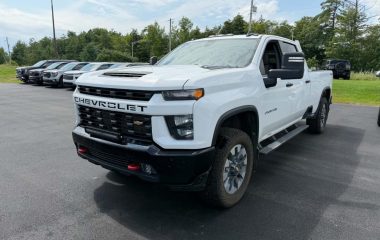 2023 Chevrolet Silverado 2500 Crew 4×4 Custom Long