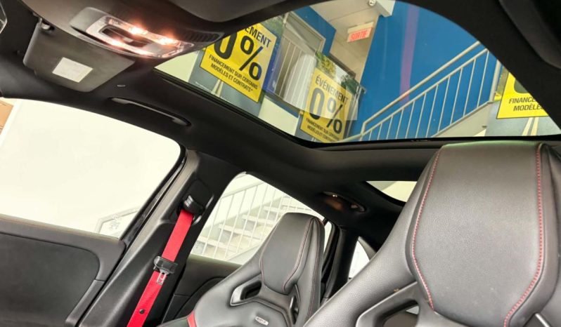 
								2023 Mercedes-Benz GLA 45 4matic+ Suv full									