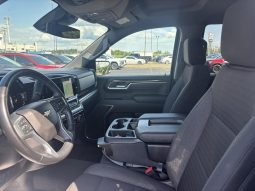 
										2025 Chevrolet Silverado 1500 Crew Cab Standard full									