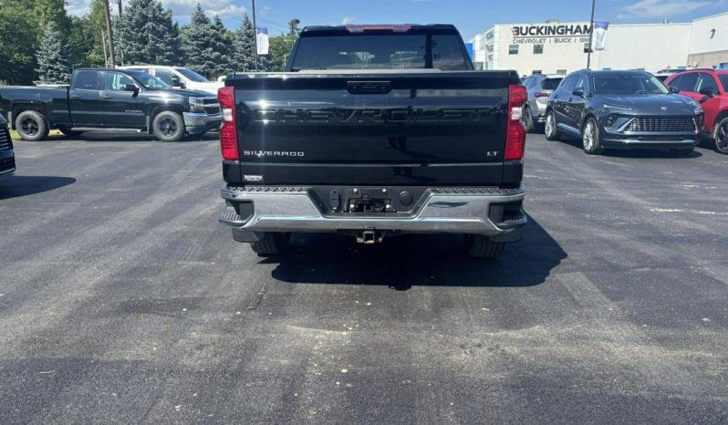 
								2025 Chevrolet Silverado 1500 Crew Cab Standard full									