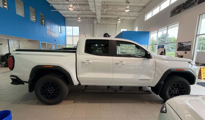 
								2026 GMC Canyon Crew Cab Short Box 4 full									