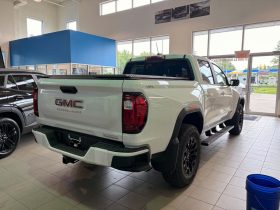 2026 GMC Canyon Crew Cab Short Box 4