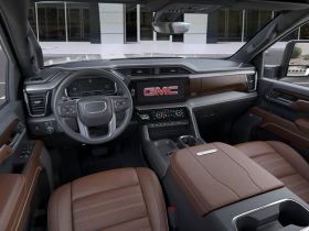 2026 GMC Sierra 2500 Crew Cab Standard