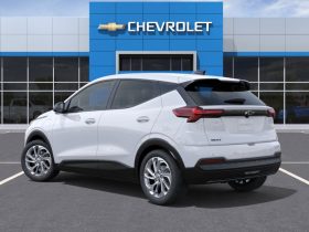 2027 Chevrolet Bolt Fwd 4dr Lt
