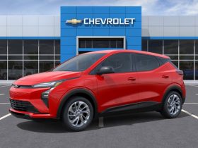 2027 Chevrolet Bolt Fwd 4dr Lt