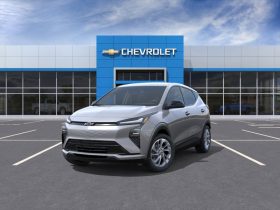 2027 Chevrolet Bolt Fwd 4dr Lt
