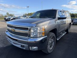 2013 Chevrolet Silverado 1500 - Used Truck - VIN: 1GCRKSE74DZ255058 - Buckingham Chevrolet Buick GMC Gatineau