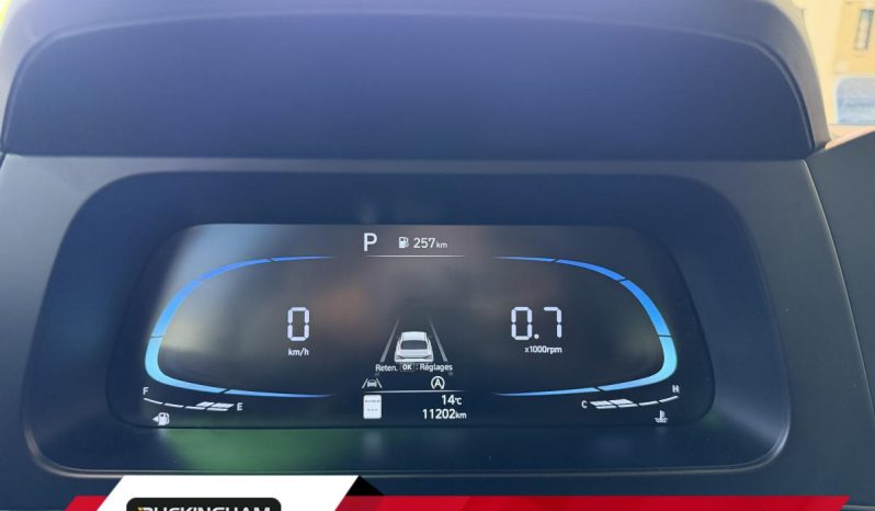 
								2025 Hyundai Elantra Essential Ivt full									