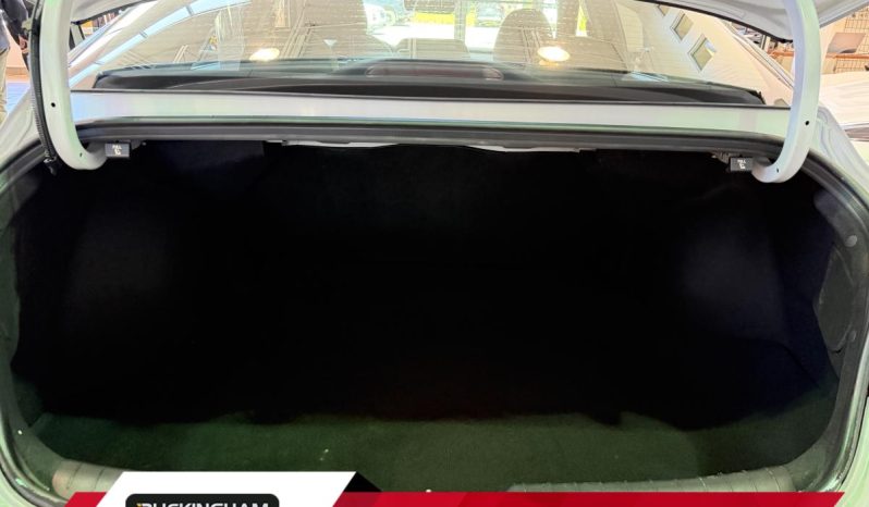 
								2025 Hyundai Elantra Essential Ivt full									