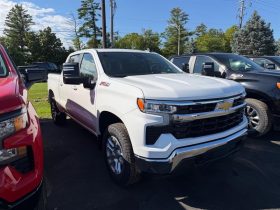 2026 Chevrolet Silverado 1500 Crew Cab Short Box 4