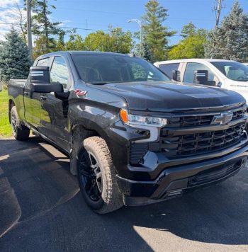 2026 Chevrolet Silverado 1500 - New Truck - VIN: 1GCUKEE86TZ384597 - Buckingham Chevrolet Buick GMC Gatineau