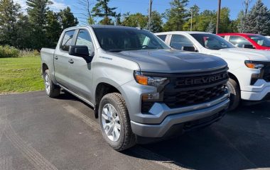 2026 Chevrolet Silverado 1500 Crew Cab Short Box 4
