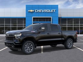 2026 Chevrolet Silverado 1500 Crew Cab Short Box 4