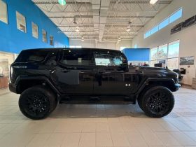 2026 GMC Hummer EV SUV E4wd 4dr 2x 1sf