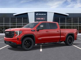 2026 GMC Sierra 1500 Crew Cab Standard