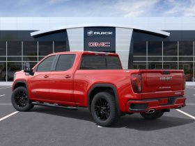 2026 GMC Sierra 1500 Crew Cab Standard