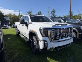 2026 GMC Sierra 2500 Crew Cab Standard