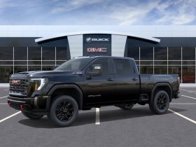 2026 GMC Sierra 2500 Crew Cab Standard