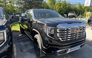 2026 GMC Sierra 1500 Crew Cab Standard