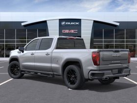 2026 GMC Sierra 1500 Crew Cab Standard