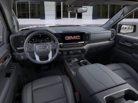 2026 GMC Sierra 1500 Crew Cab Standard
