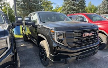 2026 GMC Sierra 1500 Crew Cab Short Box 4