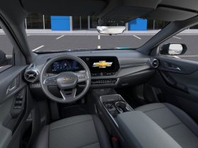 2027 Chevrolet Equinox Awd Lt