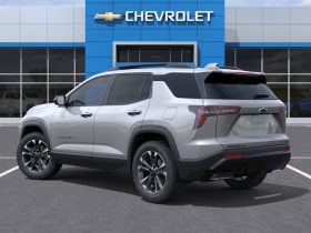 2027 Chevrolet Equinox Awd Rs
