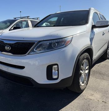 2014 Kia Sorento - Used SUV - VIN: 5XYKTCA64EG500118 - Buckingham Chevrolet Buick GMC Gatineau