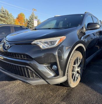 2016 Toyota RAV4 - Used SUV - VIN: 2T3JFREV1GW506101 - Buckingham Chevrolet Buick GMC Gatineau