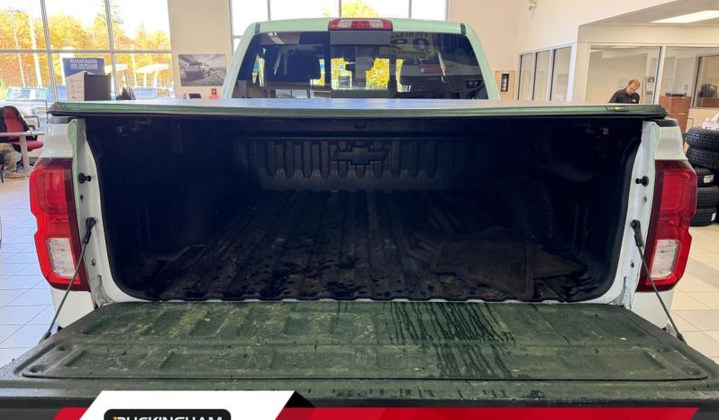 
								2017 Chevrolet Silverado 1500 Crew 4×4 High full									