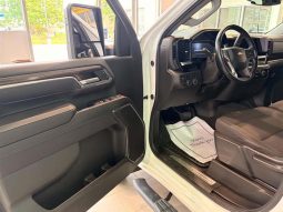 
										2024 Chevrolet Silverado 2500 4wd Crew Cab full									
