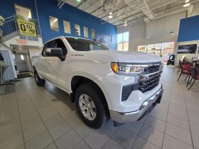 2025 Chevrolet Silverado 1500 Crew Cab Short Box 4