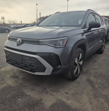 2025 Volkswagen Taos - Used SUV - VIN: 3VV8C7B28SM054634 - Buckingham Chevrolet Buick GMC Gatineau