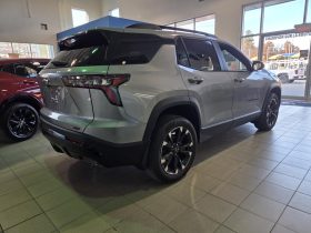 2027 Chevrolet Equinox Awd Rs