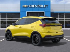 2027 Chevrolet Bolt Fwd 4dr Rs