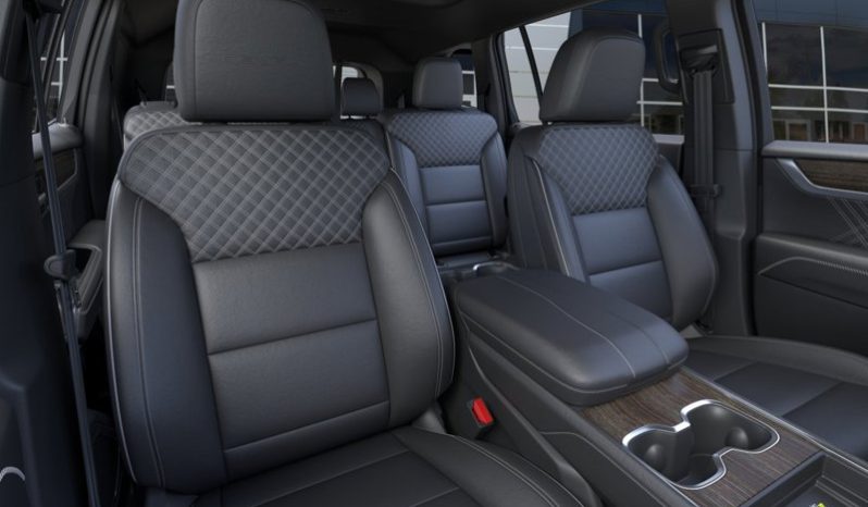 
								2027 GMC Acadia Awd Denali full									
